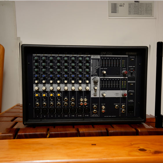 Consola Yamaha